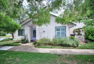 2230 Indian Wells Ct, Sacramento, CA 95833-9714