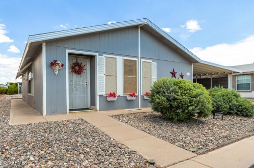 40575 Bogey Dr, San Tan Valley, AZ 85140-8511