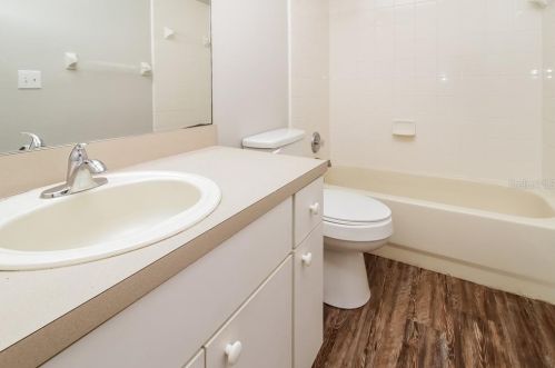 1487 Woodwind Dr, Apopka FL  32703-7244 exterior