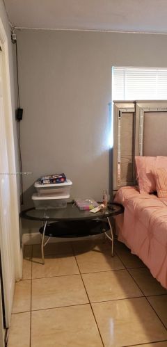 6801 21st St, Hollywood FL  33023-2711 exterior