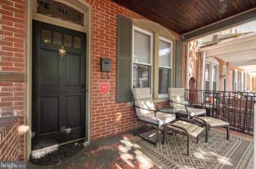 911 Clayton St, Wilmington DE  19805-5306 exterior