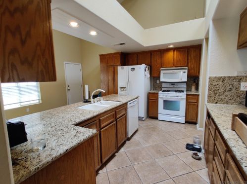 2934 Manzanita View Rd, Alpine CA  91901-4005 exterior