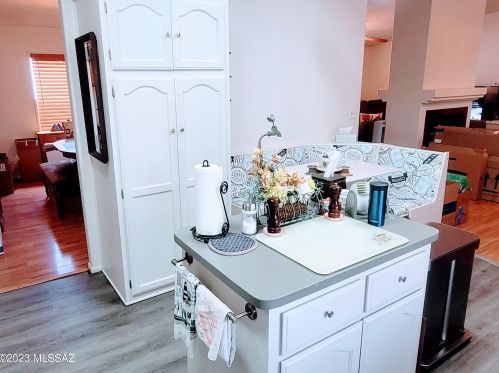 2803 Desert Hawk Pl, Tucson AZ  85713-4388 exterior