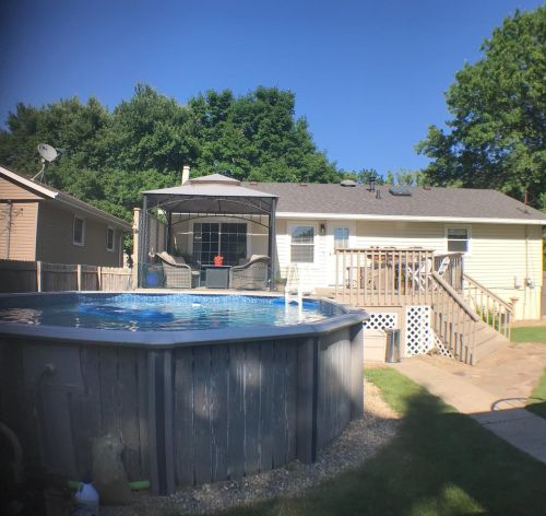 214 Brandt Pl, Hobart IN  46342-3422 exterior