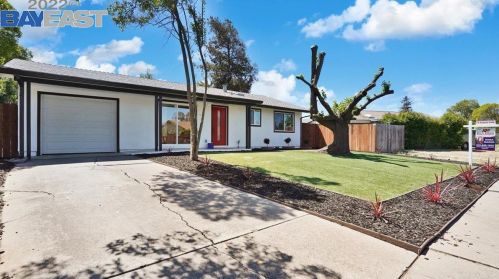 1137 Hibiscus Way, Livermore CA  94551-1311 exterior