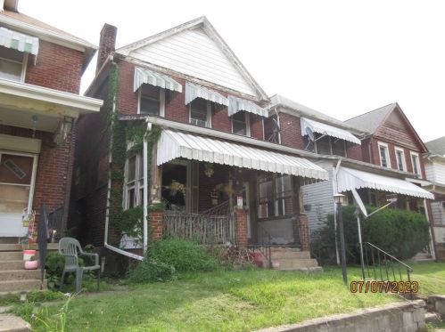 644 Maplewood Ave, Ambridge, PA 15003-2414