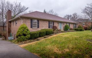 2921 Candlelight Way, Lexington, KY 40502-2825
