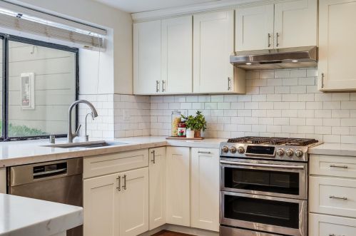 2851 Buena Crest Ct, San Jose CA  95121-2956 exterior