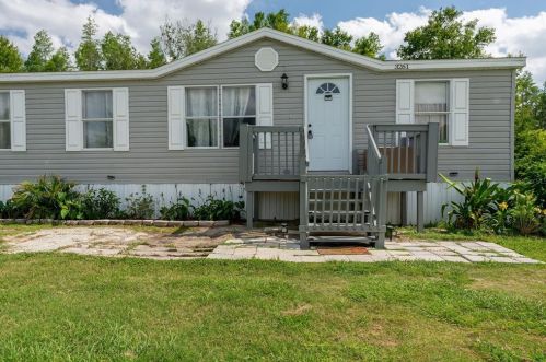 3261 Chisholm Trl, Polk City FL  33868-8838 exterior