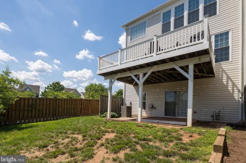 15055 Clementine Way, Haymarket VA  20169-3319 exterior