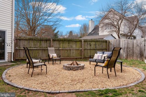 7007 Cedar Crest Dr, Fredericksburg VA  22407-8545 exterior