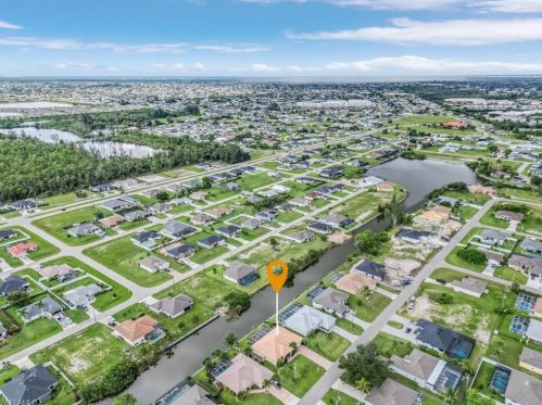 1121 1 Ter, Cape Coral FL  33991-1591 exterior