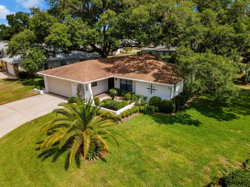 8500 Elgin Dr, Port Richey, FL 34668-2710