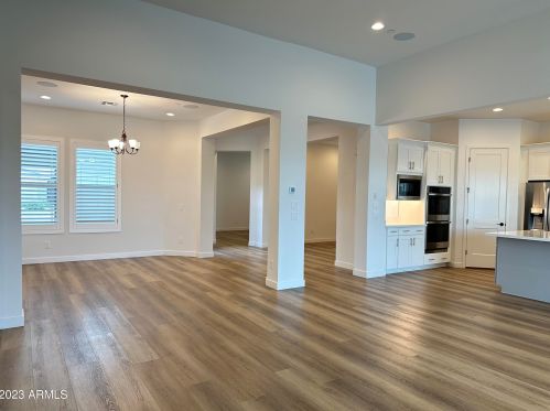 19670 Mulberry Dr, Buckeye AZ 85396-2135 exterior