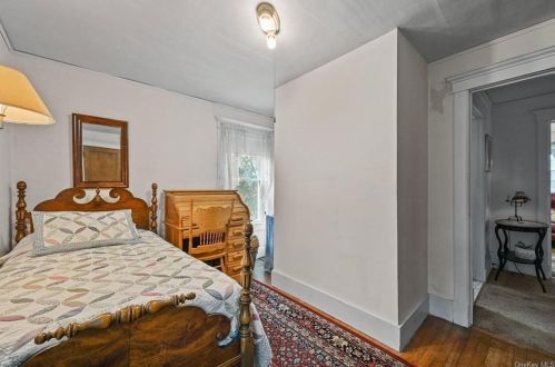 37 Prospect Ave, Middletown NY  10940-4119 exterior