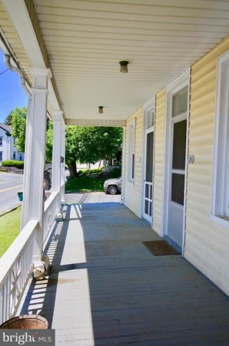 115 Derry Rd, Swatara PA  17033-2706 exterior