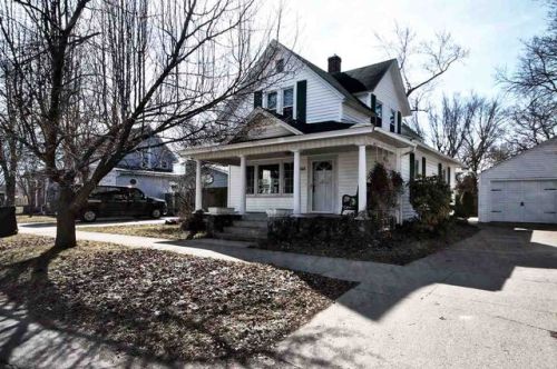 414 Plymouth Ave, Goshen, IN 46526-4071