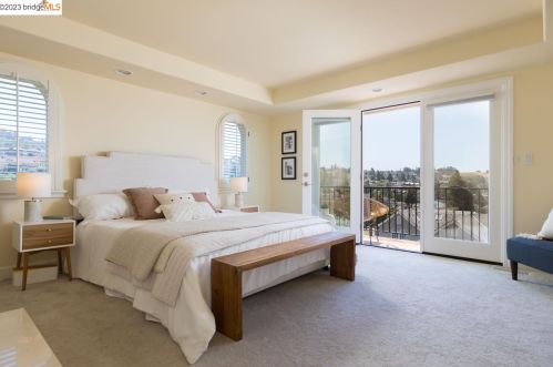 5964 Buena Vista Ave, Oakland, CA 94618-2148