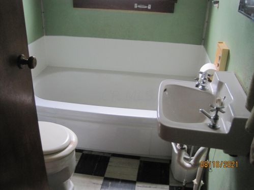 1219 Main St, Washington Ch OH  43160-1961 exterior