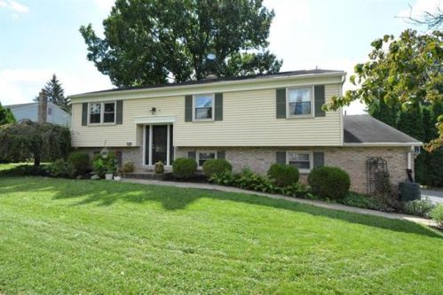 3708 Nolt Rd, Landisville, PA 17538-1529