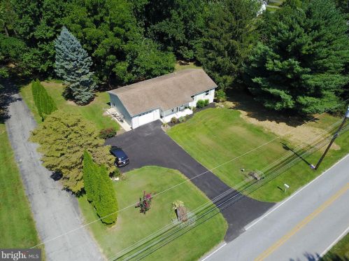 1694 Bethel Rd, Boothwyn PA  19060-2049 exterior