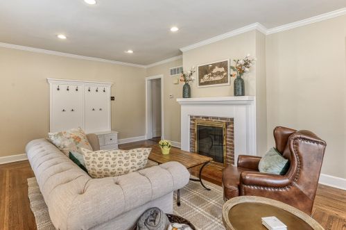 24 Greenbriar Ave, Covington KY  41017-2752 exterior