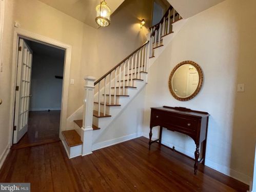2101 Fall Hill Ave, Fredericksburg VA  22401-3428 exterior