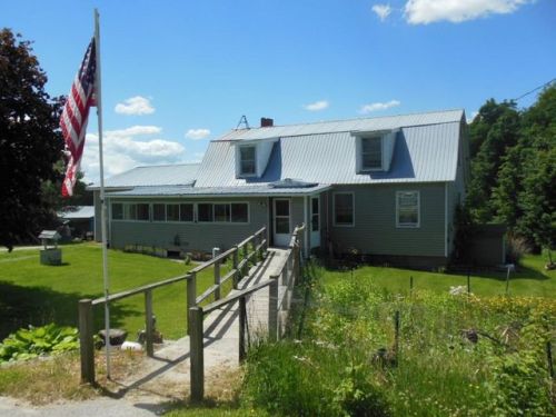 1432 Whittier Hill Rd, Cabot, VT 05647-9718
