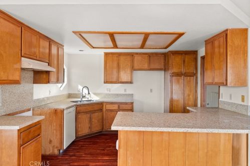 14218 El Mesa Dr, Riverside CA  92503-7206 exterior