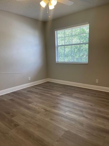 1222 Sussex St, Boynton Beach FL  33436-8605 exterior