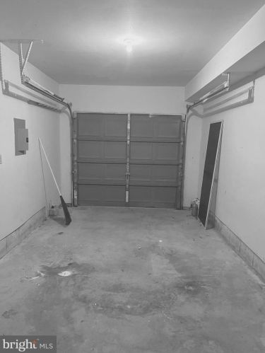 417 Wind Dr, Dover DE  19901-8601 exterior