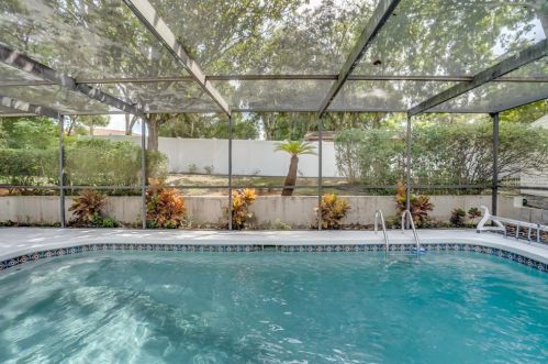 2404 Ainsworth Ave, Brooksville, FL 34609-4403