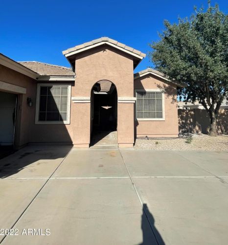 2850 Nebraska St, Chandler, AZ 85225-7183