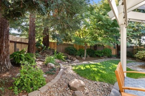 291 Pinyon Hills Dr, Chico CA  95928-3963 exterior