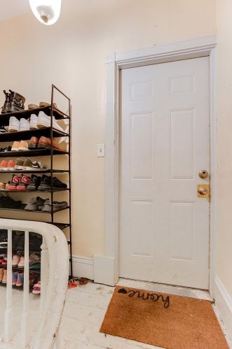 372 Aurora Ave, Saint Paul MN 55103-2216 exterior