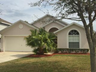 2700 Callaway Ln, Kissimmee, FL 34744-8532