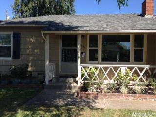 1428 63rd St, Sacramento CA  95819-4314 exterior