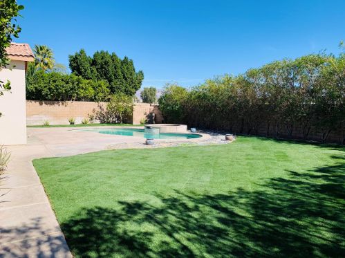 43742 Parkway Esplanade, La Quinta CA  92253-4017 exterior