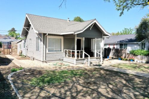 225 4th St, Grayson, CA 95363-2311