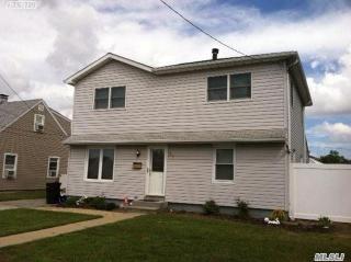 27 Barnes Ave, North Baldwin NY  11510-4016 exterior