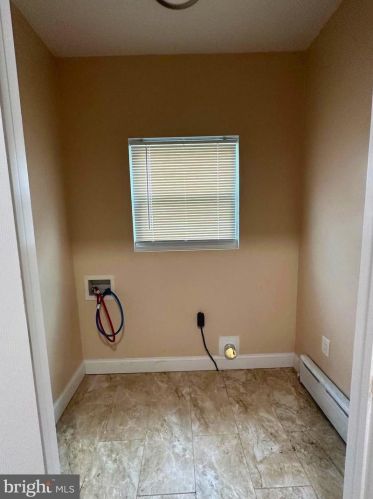 7521 River Rd, Camden NJ  08110-3422 exterior