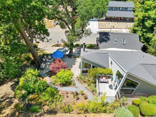 2418 Rancho Cabeza Dr, Santa Rosa CA  95404-2326 exterior