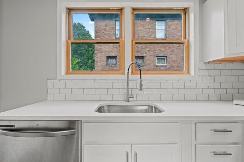 120 James St, Whitaker PA  15120-2714 exterior