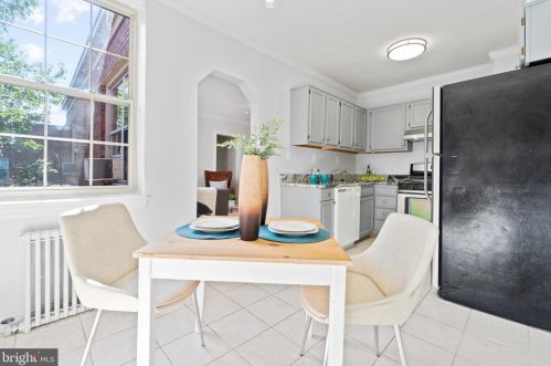 939 Longfellow St, Washington DC  20011-8238 exterior