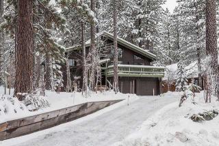 123 Basque Dr, Truckee, CA 96161-3905