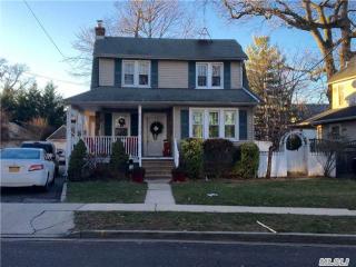 2270 Rockwood Ave, North Baldwin, NY 11510-3034