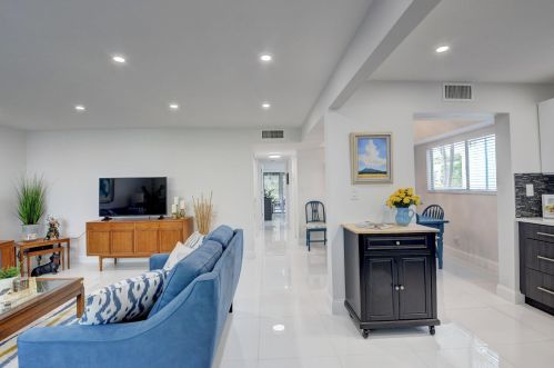 15072 Ashland Pl, Delray Beach, FL 33484-4155