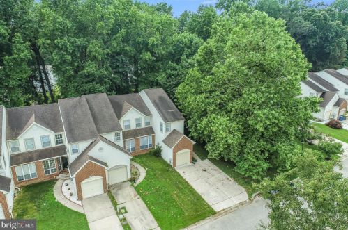 65 Mahopac Dr, Bear, DE 19701-3820