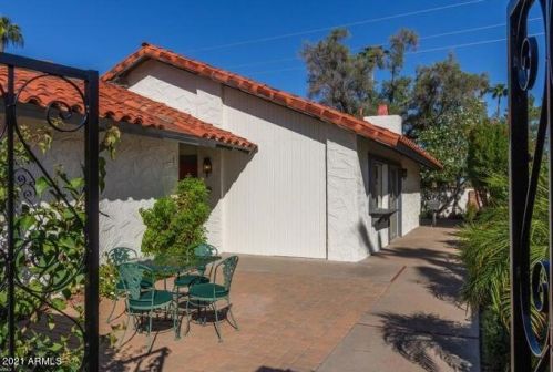 5714 Scottsdale Rd, Scottsdale AZ  85253-5914 exterior