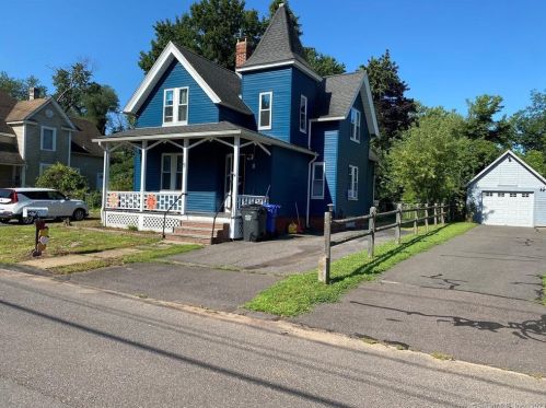 9 Dean Ave, East Windsor, CT 06088-9537